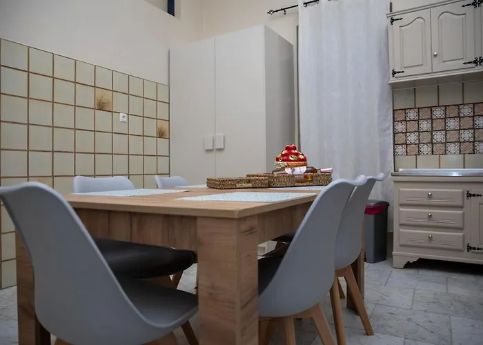 Artemis Apartament *