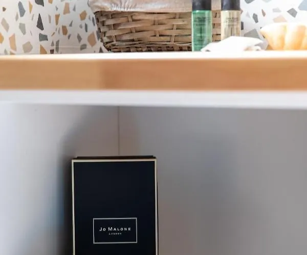 Artemis Apartament *