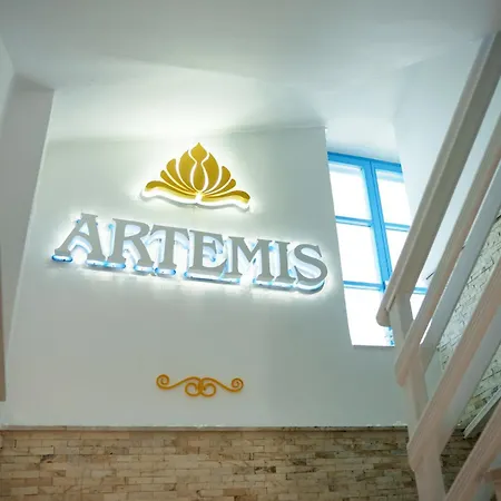 شقة Artemis