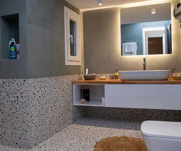 Artemis شقة اجيا مارينا